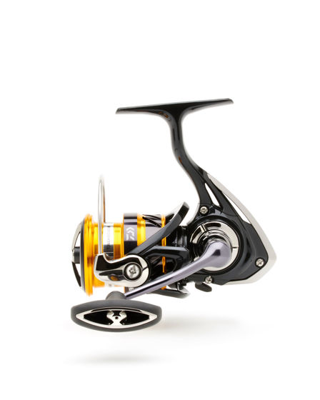 Bilde av Daiwa 19NINJA LT 4000-C BLACK GOLD